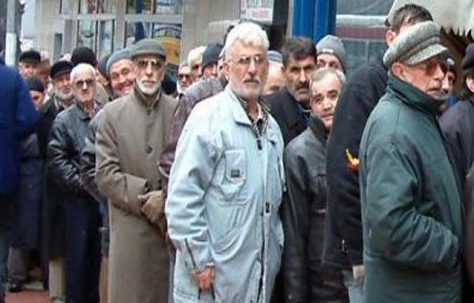 Emeklilikten sonra çalışanlara prim geliyor