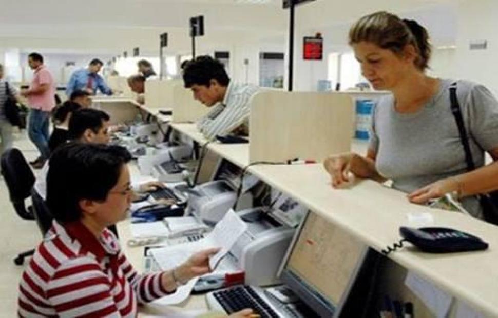 Hükümet 223 lira zam verdi, Memur Sen 123 liraya razı etti!